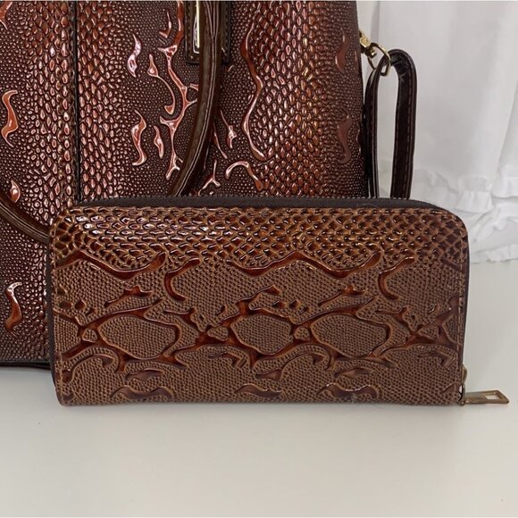 Python Print Embossed Patent Brown Shoulder Bag with Crossbody Strap & Wallet - Picture 10 of 11
